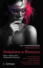 Uwięziona w bluszczu
